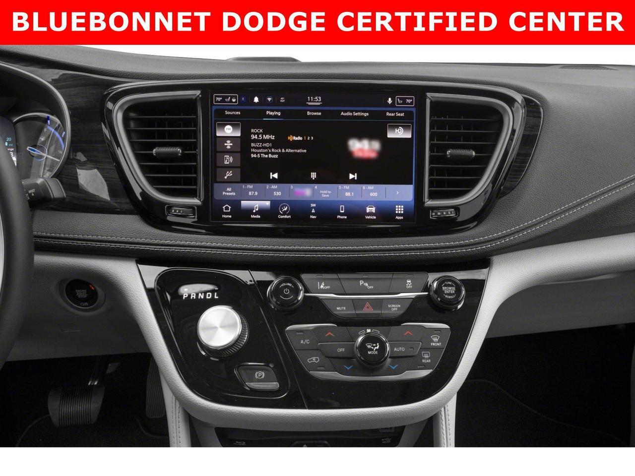 2023 Chrysler Pacifica Hybrid Touring L New Braunfels TX