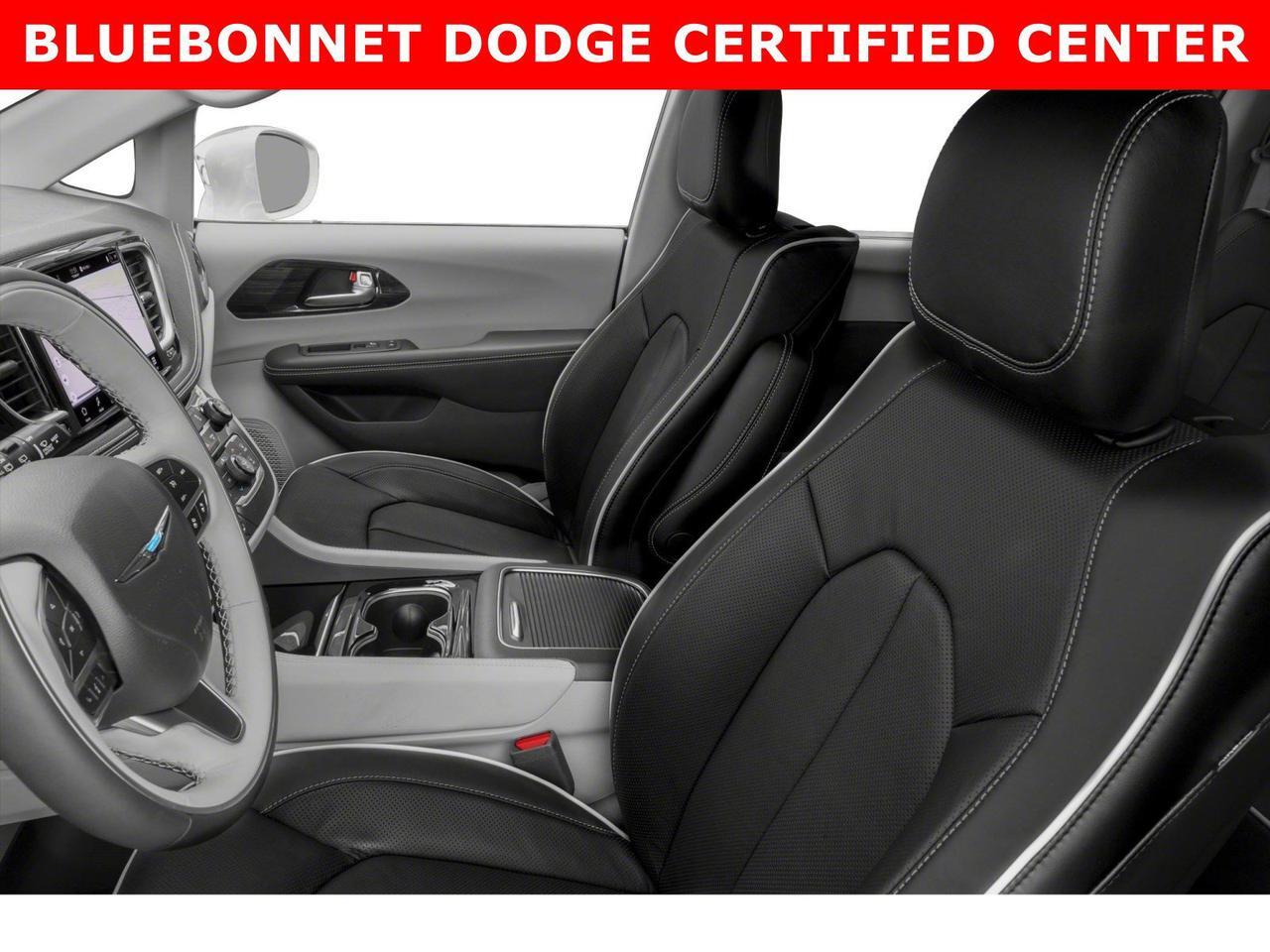2023 Chrysler Pacifica Hybrid Touring L New Braunfels TX