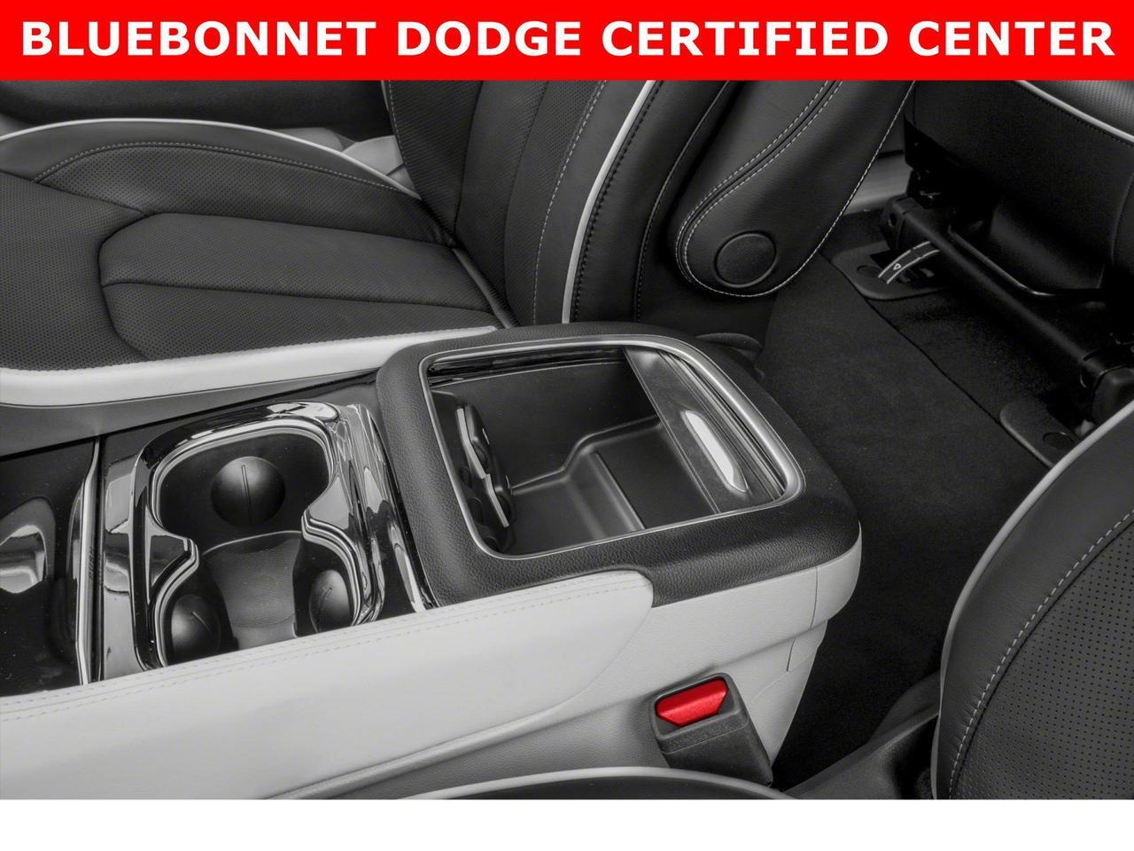 2023 Chrysler Pacifica Hybrid Touring L New Braunfels TX