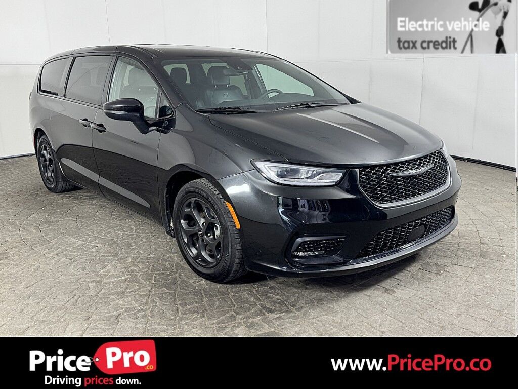 2023 Chrysler Pacifica Hybrid Touring L w/S Appearance Pkg Maumee OH