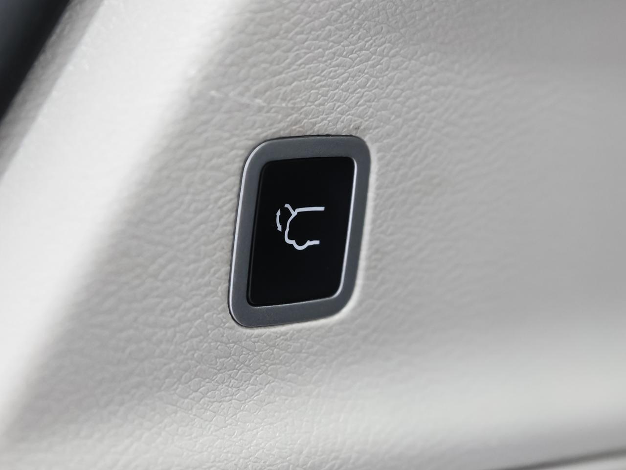 2023 Chrysler Pacifica Limited 7-Passenger Cranberry PA