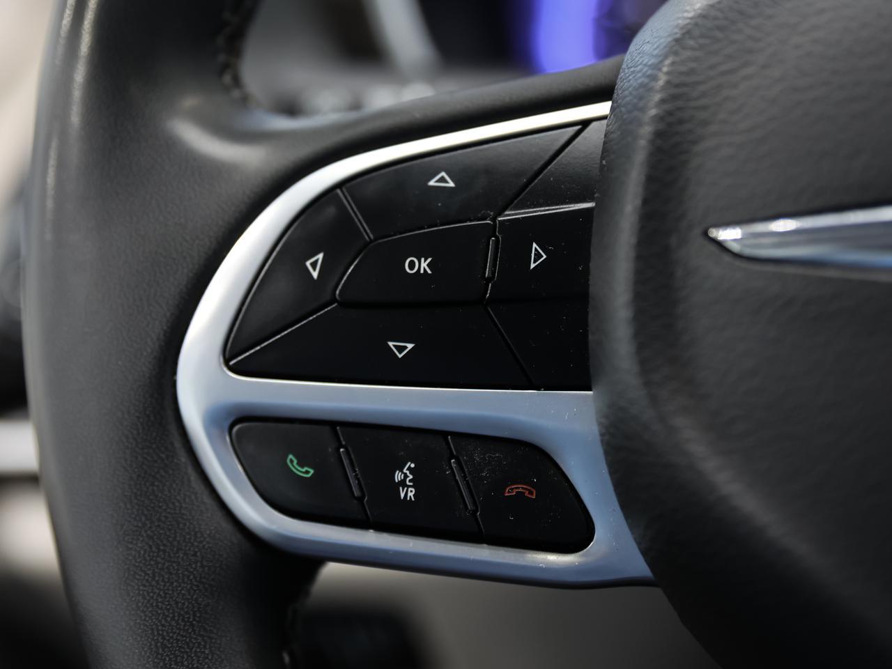 2023 Chrysler Pacifica Limited 7-Passenger Cranberry PA