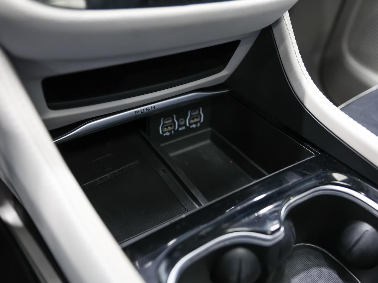 2023 Chrysler Pacifica Limited 7-Passenger Cranberry PA