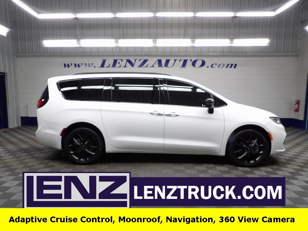 2023 Chrysler Pacifica Limited AWD