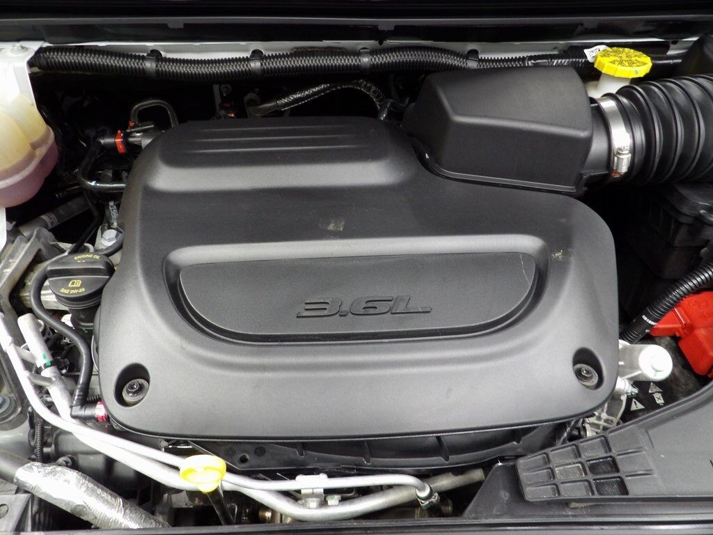 2023 Chrysler Pacifica Limited AWD Fond du Lac WI