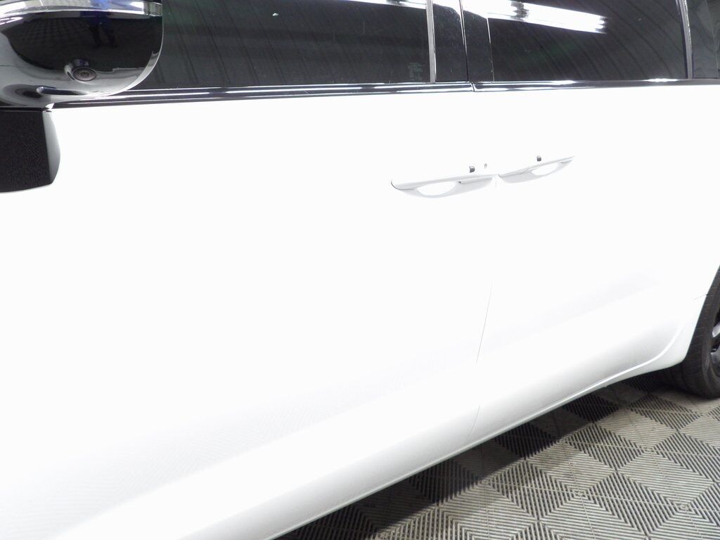2023 Chrysler Pacifica Limited AWD Fond du Lac WI