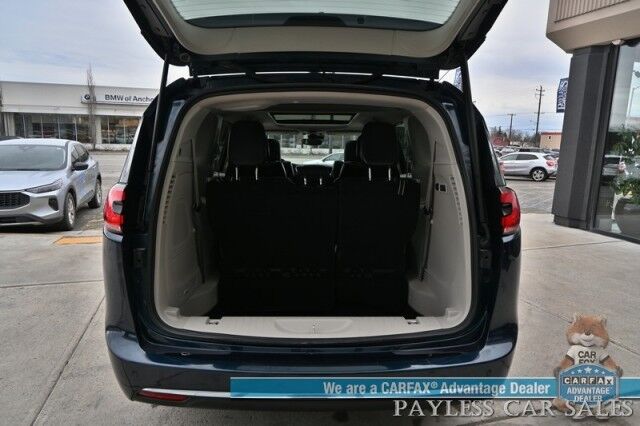 2023 Chrysler Pacifica Limited Wasilla AK