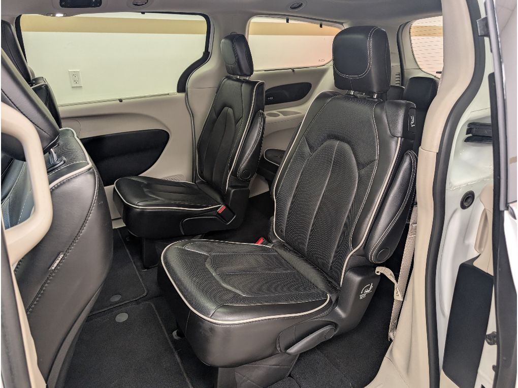 2023 Chrysler Pacifica Limited Bozeman MT