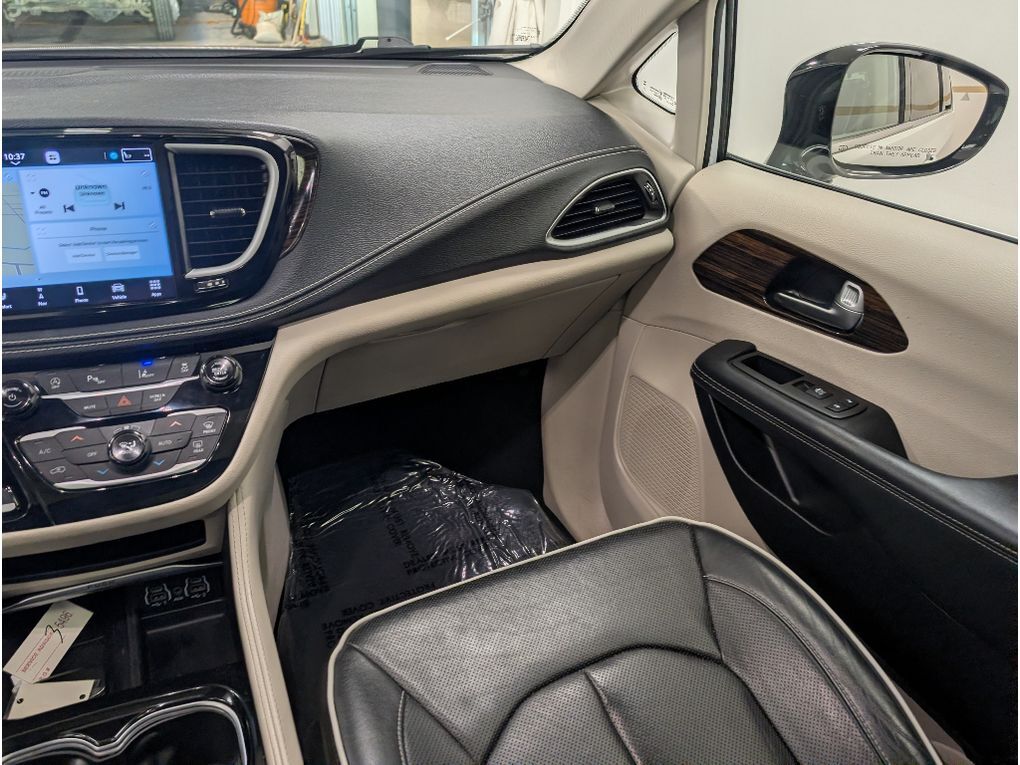 2023 Chrysler Pacifica Limited Bozeman MT