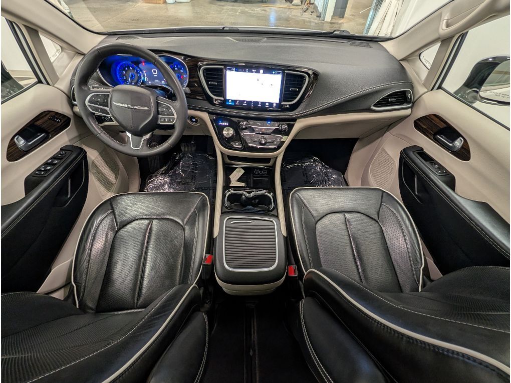 2023 Chrysler Pacifica Limited Bozeman MT