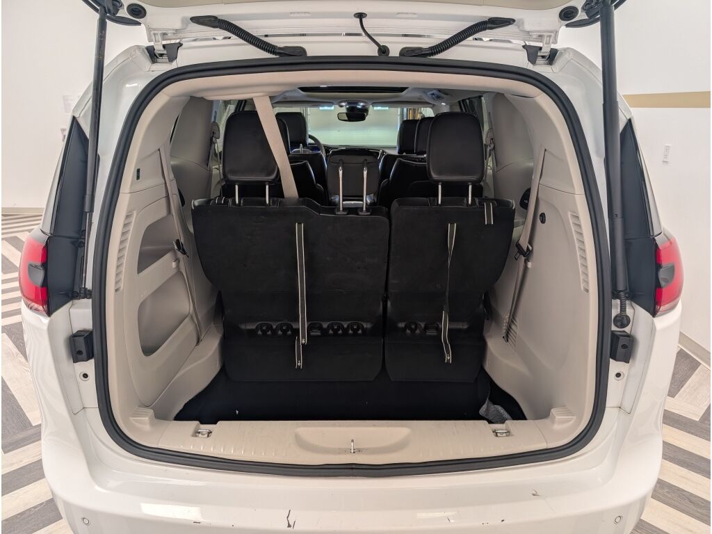 2023 Chrysler Pacifica Limited Bozeman MT