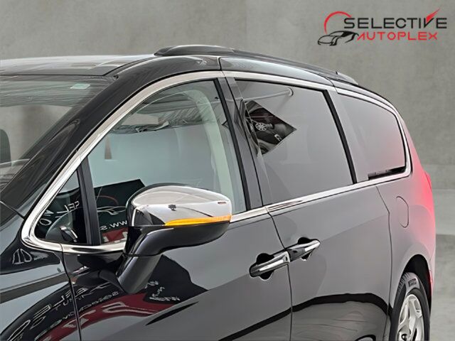2023 Chrysler Pacifica Limited Carrollton TX