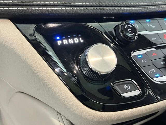2023 Chrysler Pacifica Limited Carrollton TX