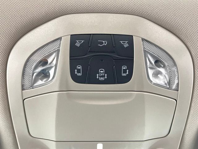 2023 Chrysler Pacifica Limited Carrollton TX