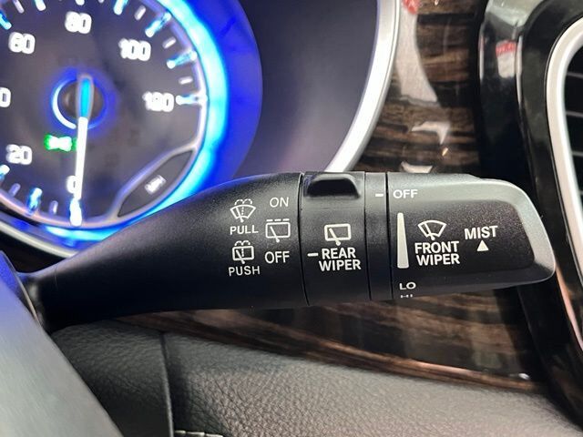 2023 Chrysler Pacifica Limited Carrollton TX