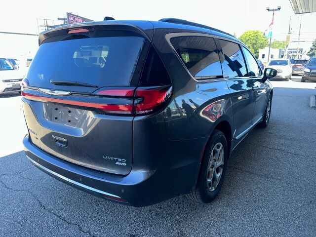 2023 Chrysler Pacifica Limited Cleveland OH