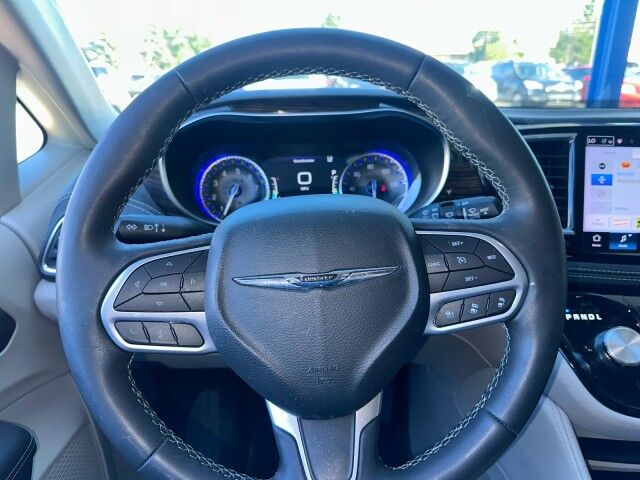 2023 Chrysler Pacifica Limited Cleveland OH