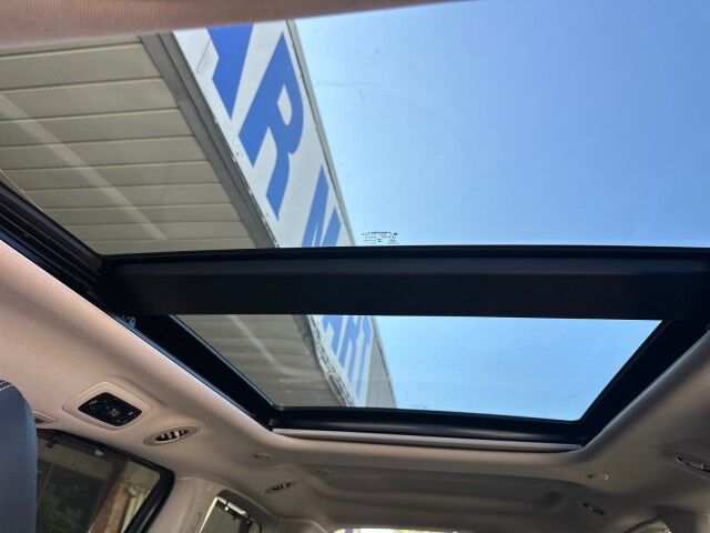 2023 Chrysler Pacifica Limited Cleveland OH