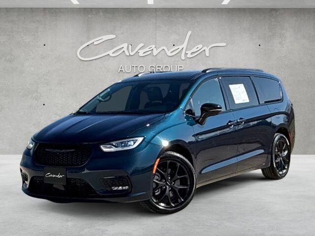 2023 Chrysler Pacifica Limited Inglewood  CA