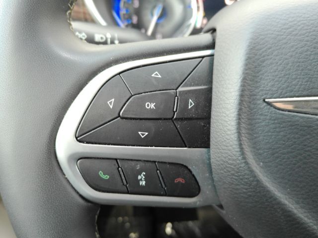 2023 Chrysler Pacifica Limited Plano TX