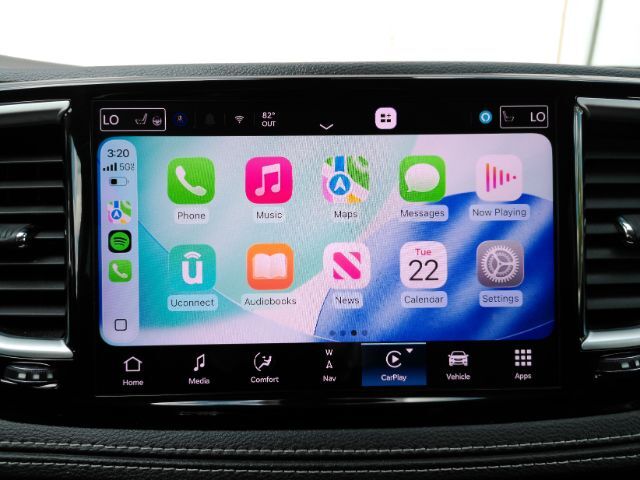 2023 Chrysler Pacifica Limited Plano TX
