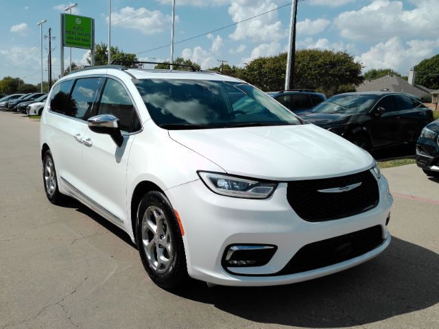 2023 Chrysler Pacifica Limited Plano TX