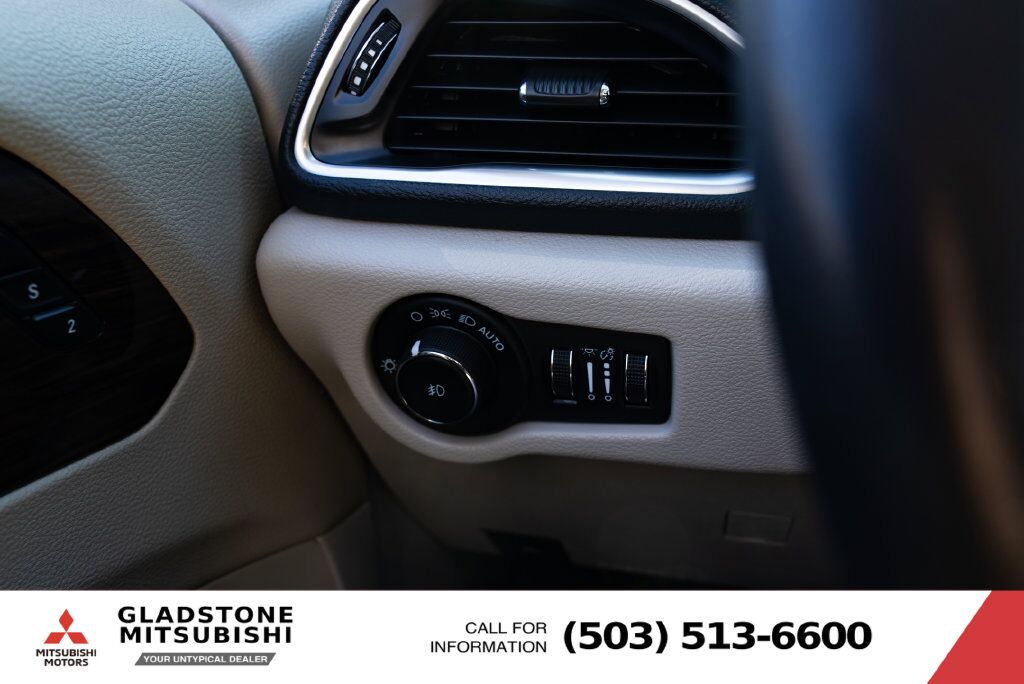 2023 Chrysler Pacifica Limited Milwaukie OR