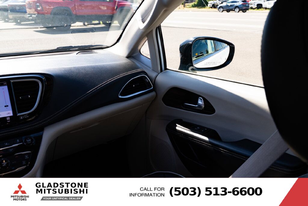 2023 Chrysler Pacifica Limited Milwaukie OR