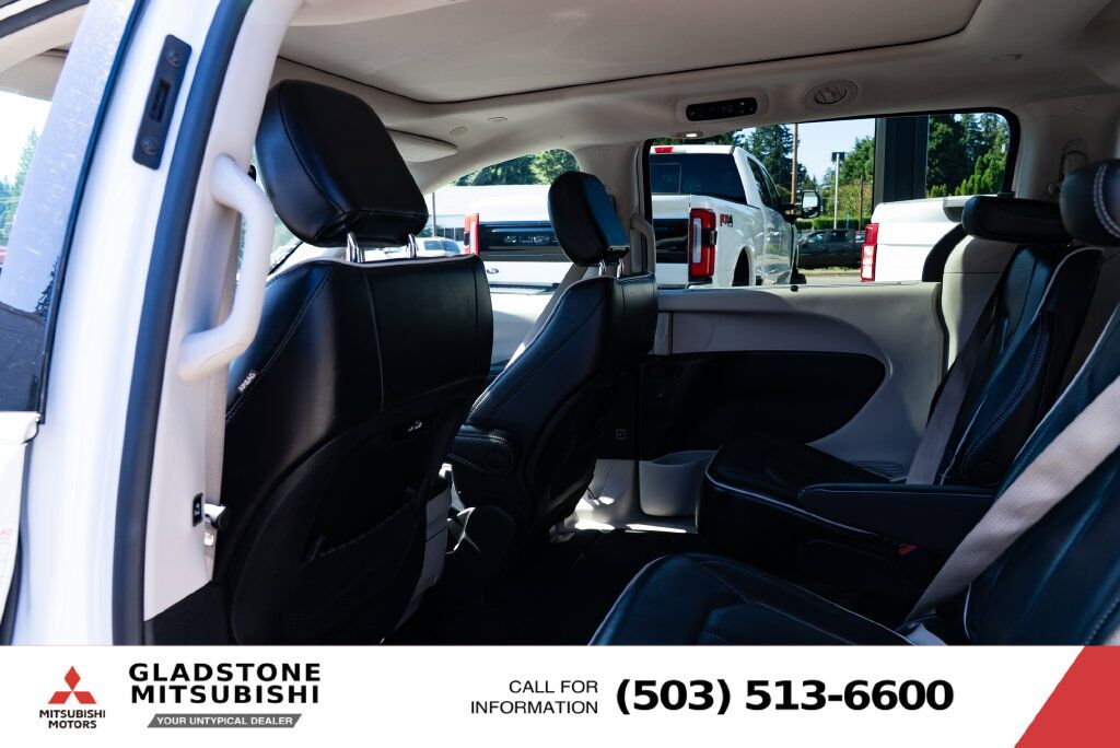 2023 Chrysler Pacifica Limited Milwaukie OR