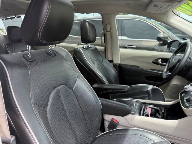 2023 Chrysler Pacifica Limited Punta Gorda FL