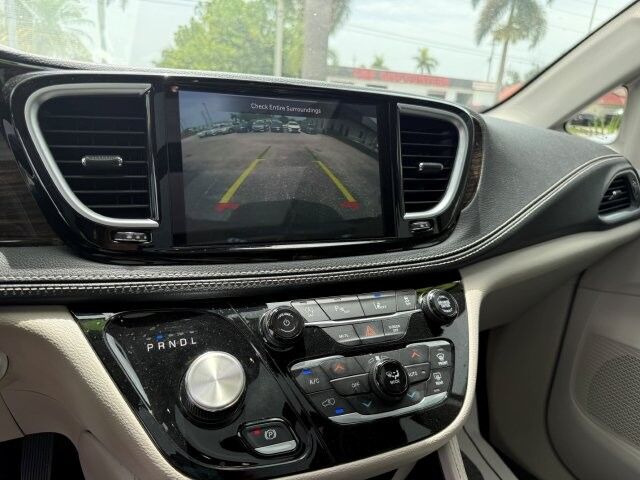 2023 Chrysler Pacifica Limited Punta Gorda FL