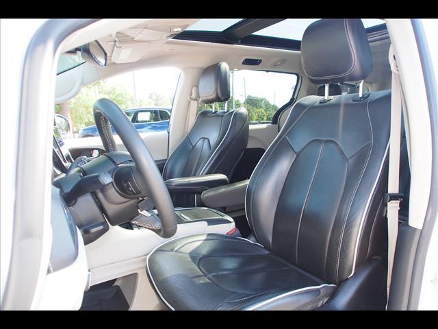 2023 Chrysler Pacifica Limited Raleigh NC