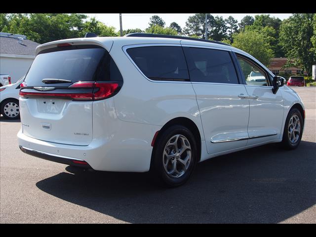 2023 Chrysler Pacifica Limited Raleigh NC