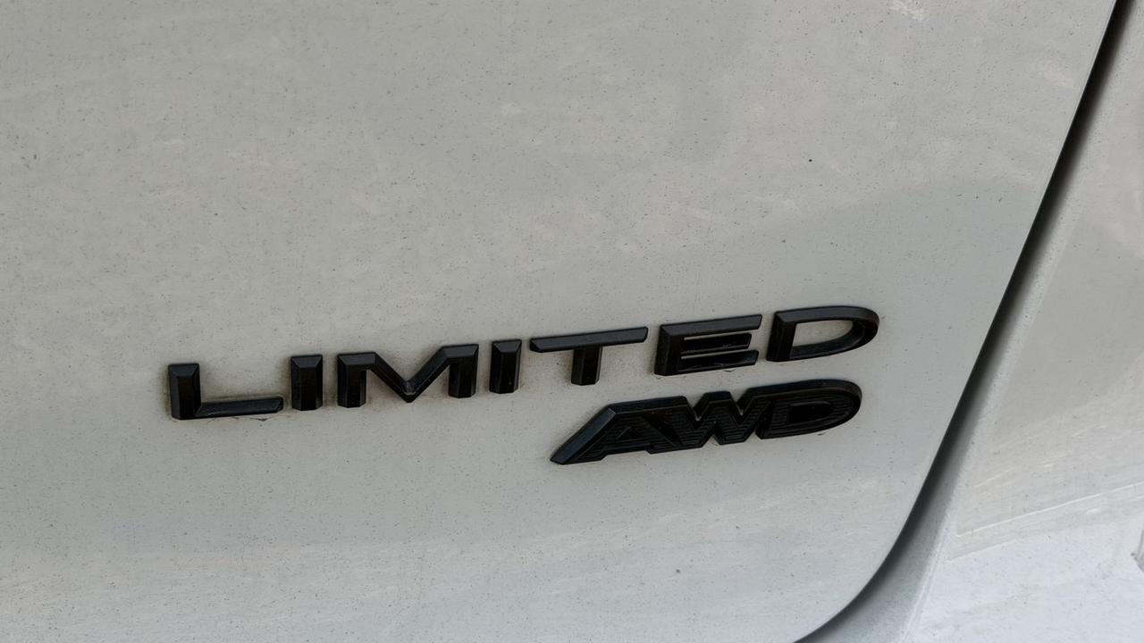 2023 Chrysler Pacifica Limited New Braunfels TX