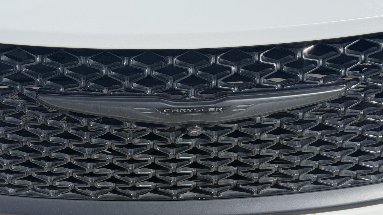 2023 Chrysler Pacifica Limited New Braunfels TX
