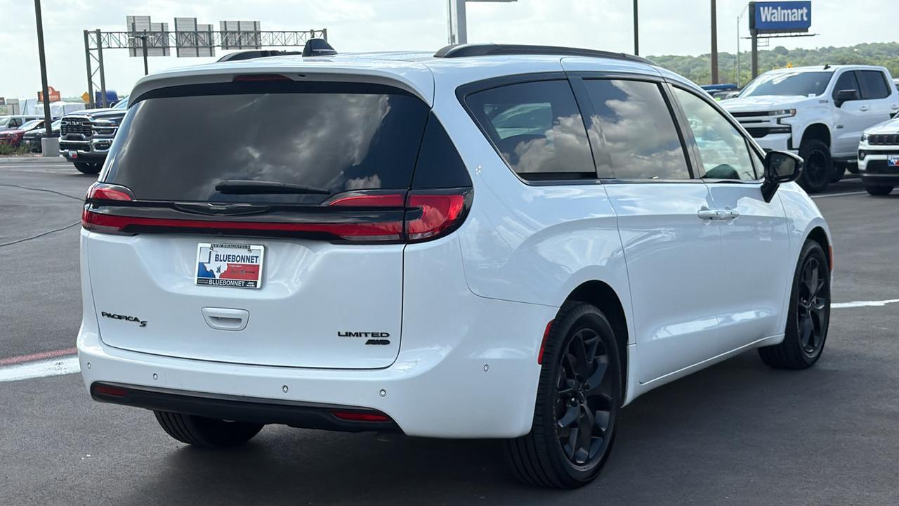 2023 Chrysler Pacifica Limited New Braunfels TX