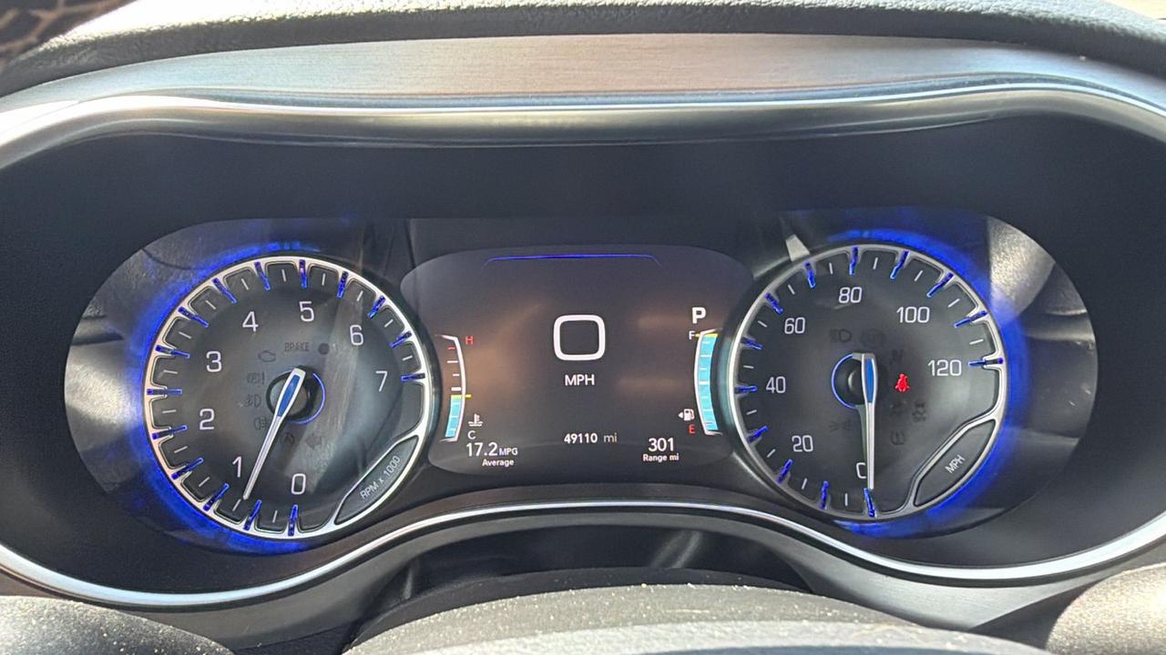 2023 Chrysler Pacifica Limited New Braunfels TX