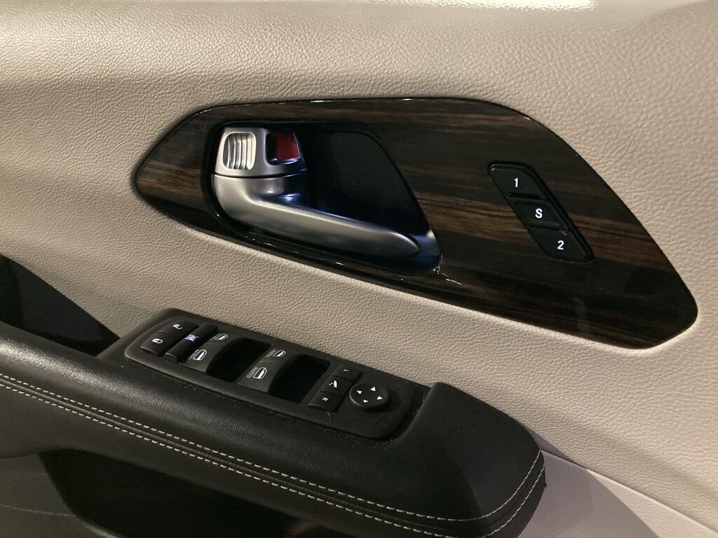 2023 Chrysler Pacifica Limited San Antonio TX