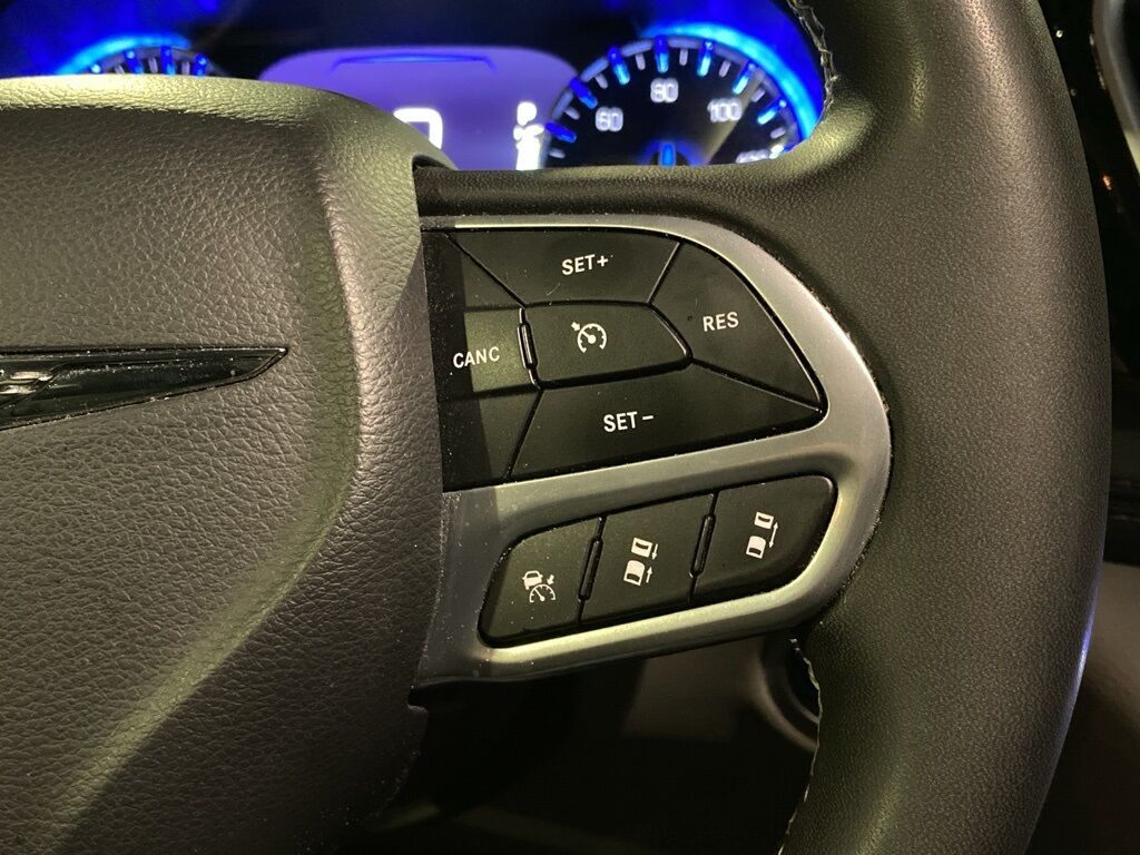 2023 Chrysler Pacifica Limited San Antonio TX