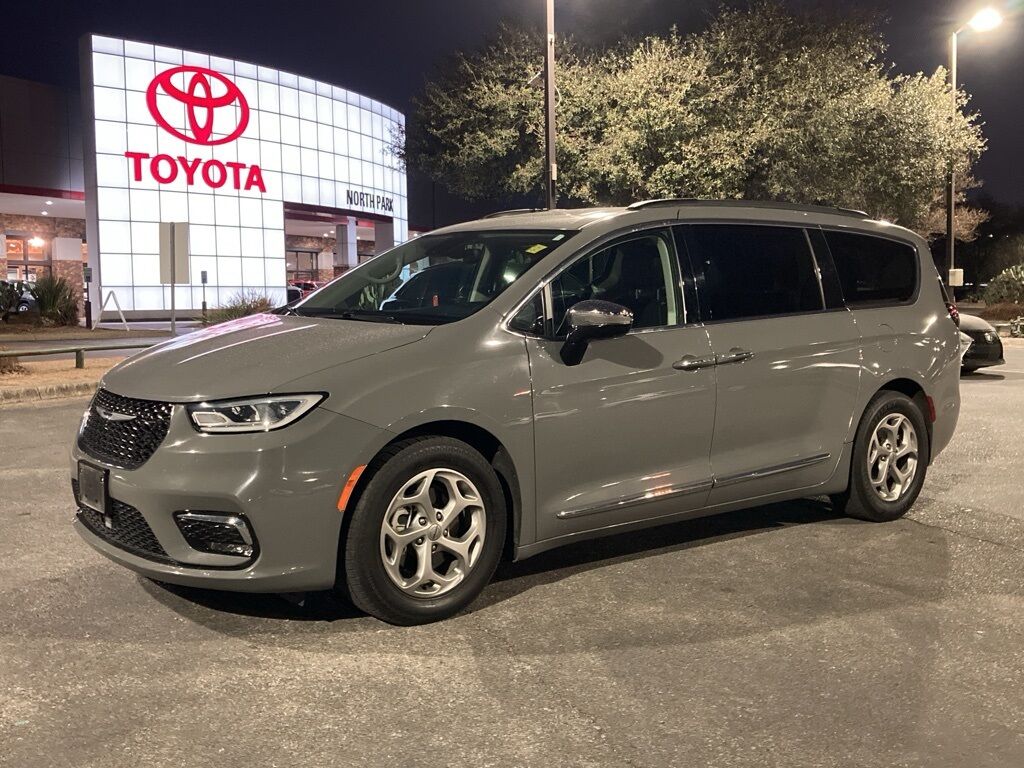 2023 Chrysler Pacifica