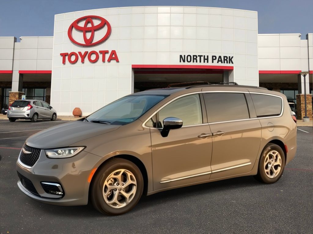 2023 Chrysler Pacifica Limited San Antonio TX