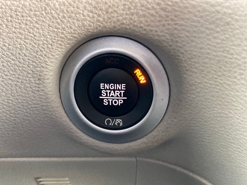 2023 Chrysler Pacifica Limited San Antonio TX