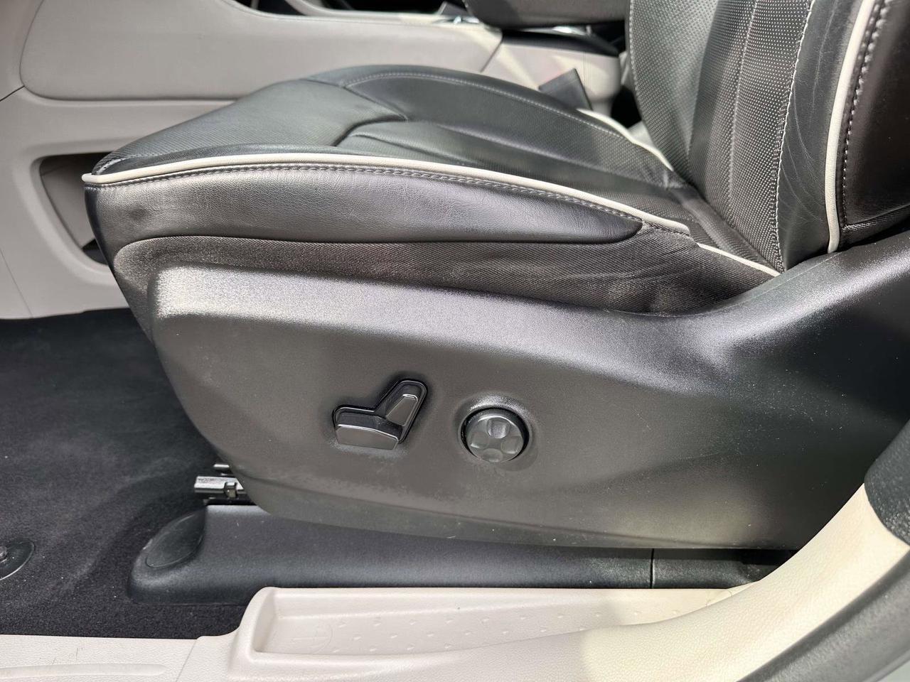 2023 Chrysler Pacifica Limited San Clemente CA