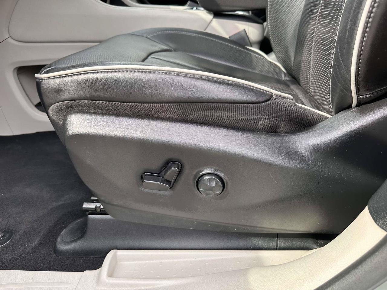 2023 Chrysler Pacifica Limited San Clemente CA