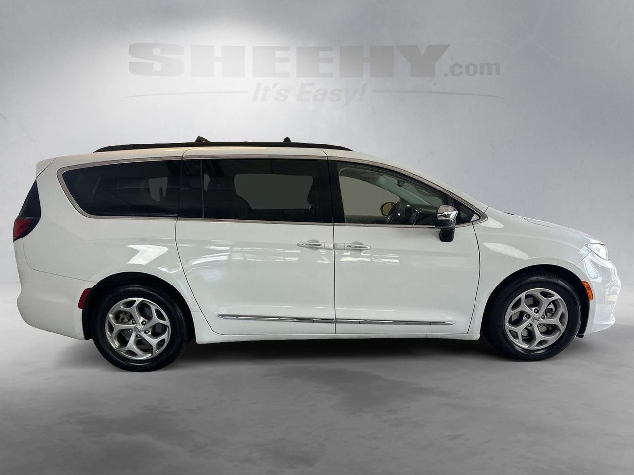 2023 Chrysler Pacifica Limited Richmond VA