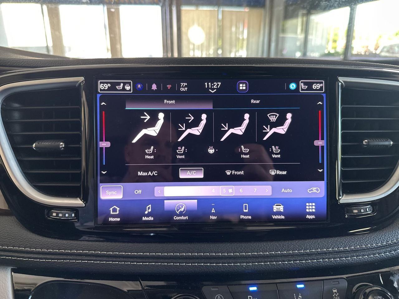 2023 Chrysler Pacifica Limited Richmond VA