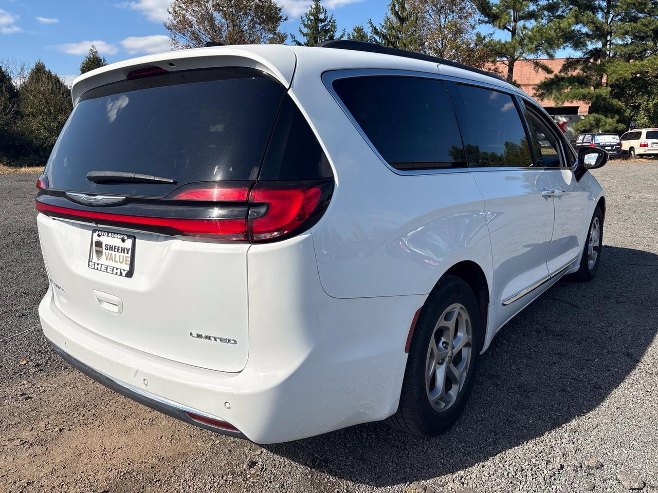 2023 Chrysler Pacifica Limited Chantilly VA