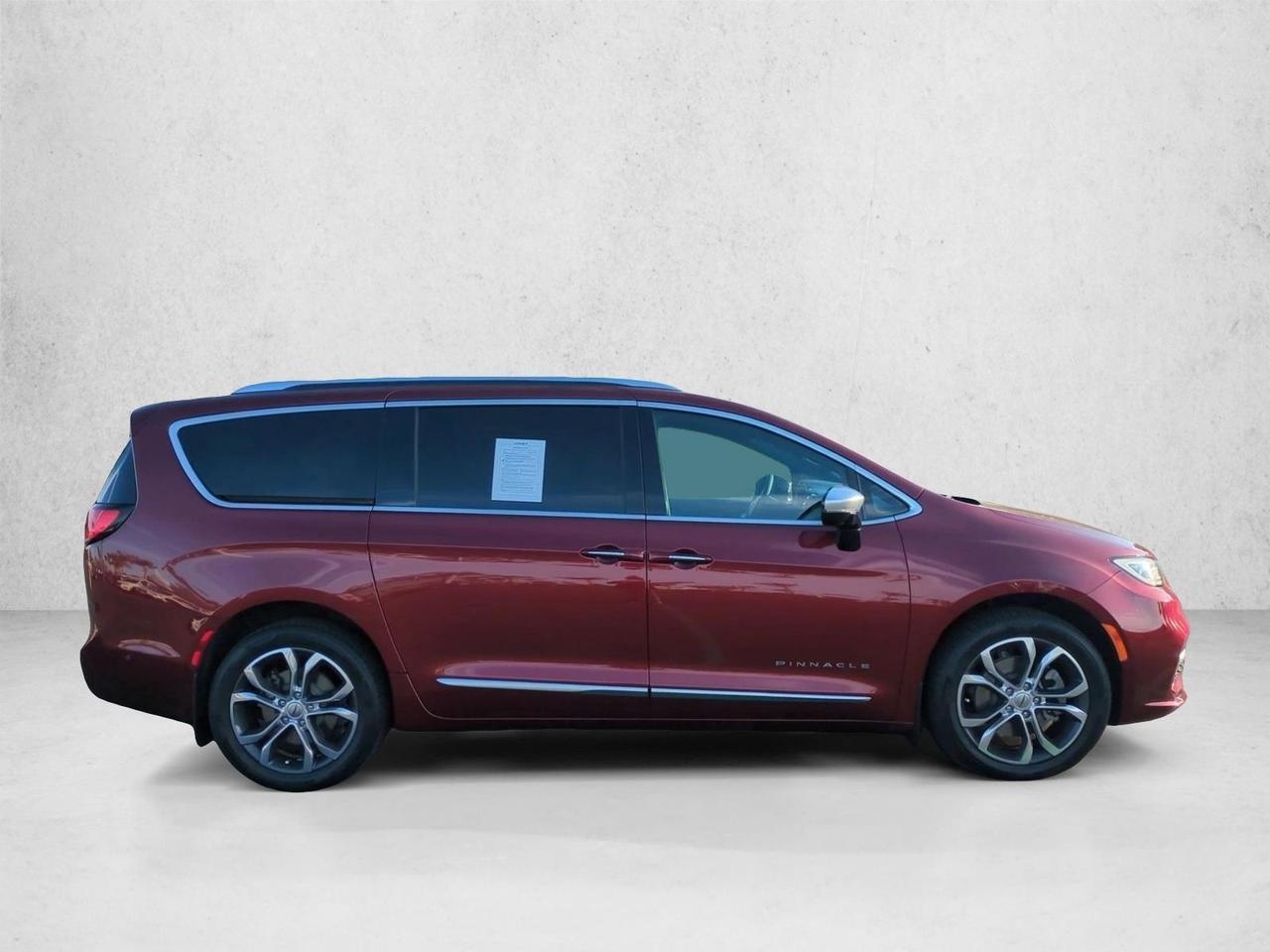 2023 Chrysler Pacifica Pinnacle Roseville CA