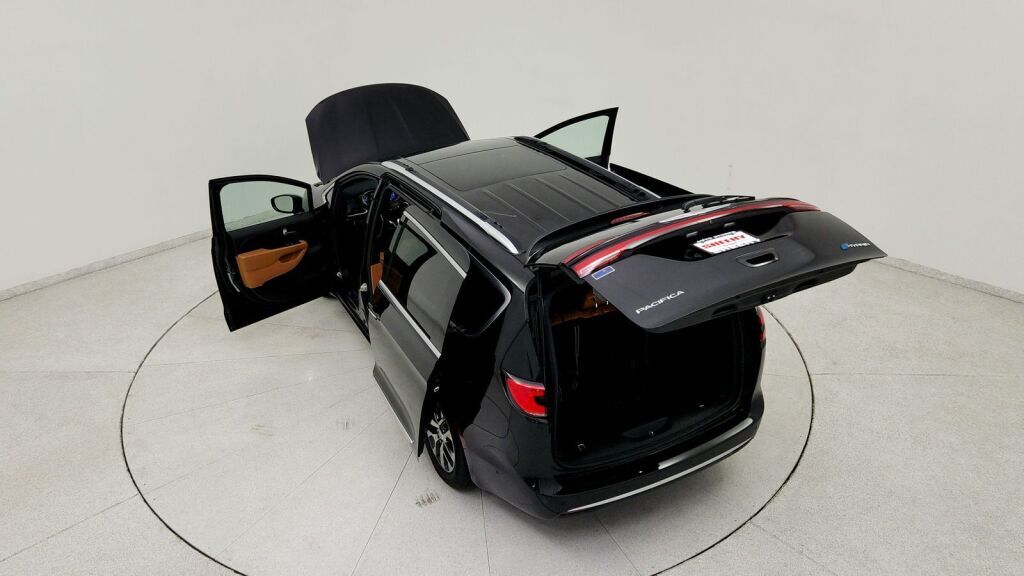 2023 Chrysler Pacifica Plug-In Hybrid Pinnacle Laurel MD
