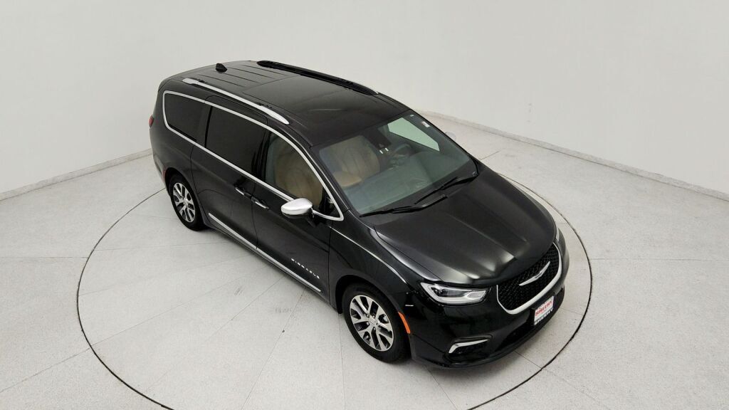 2023 Chrysler Pacifica Plug-In Hybrid Pinnacle Laurel MD
